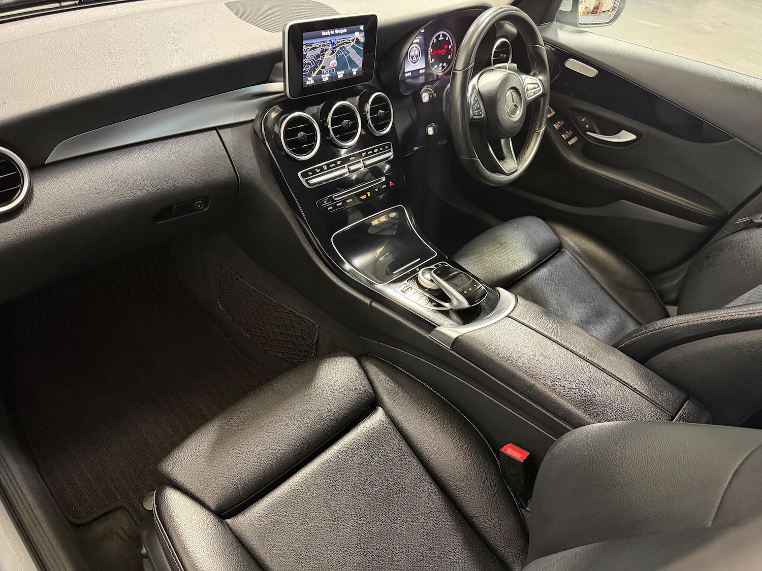 Used Mercedes-Benz C Class 2016 for sale - 76743591: Photo 15