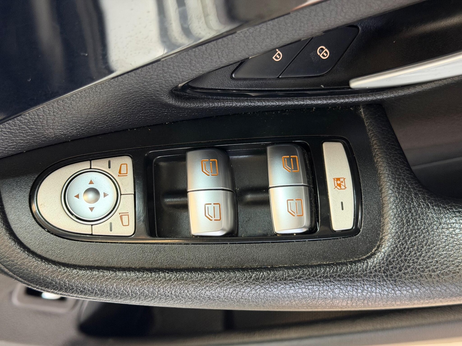 Used Mercedes-Benz C Class 2016 for sale - 76743591: Photo 31