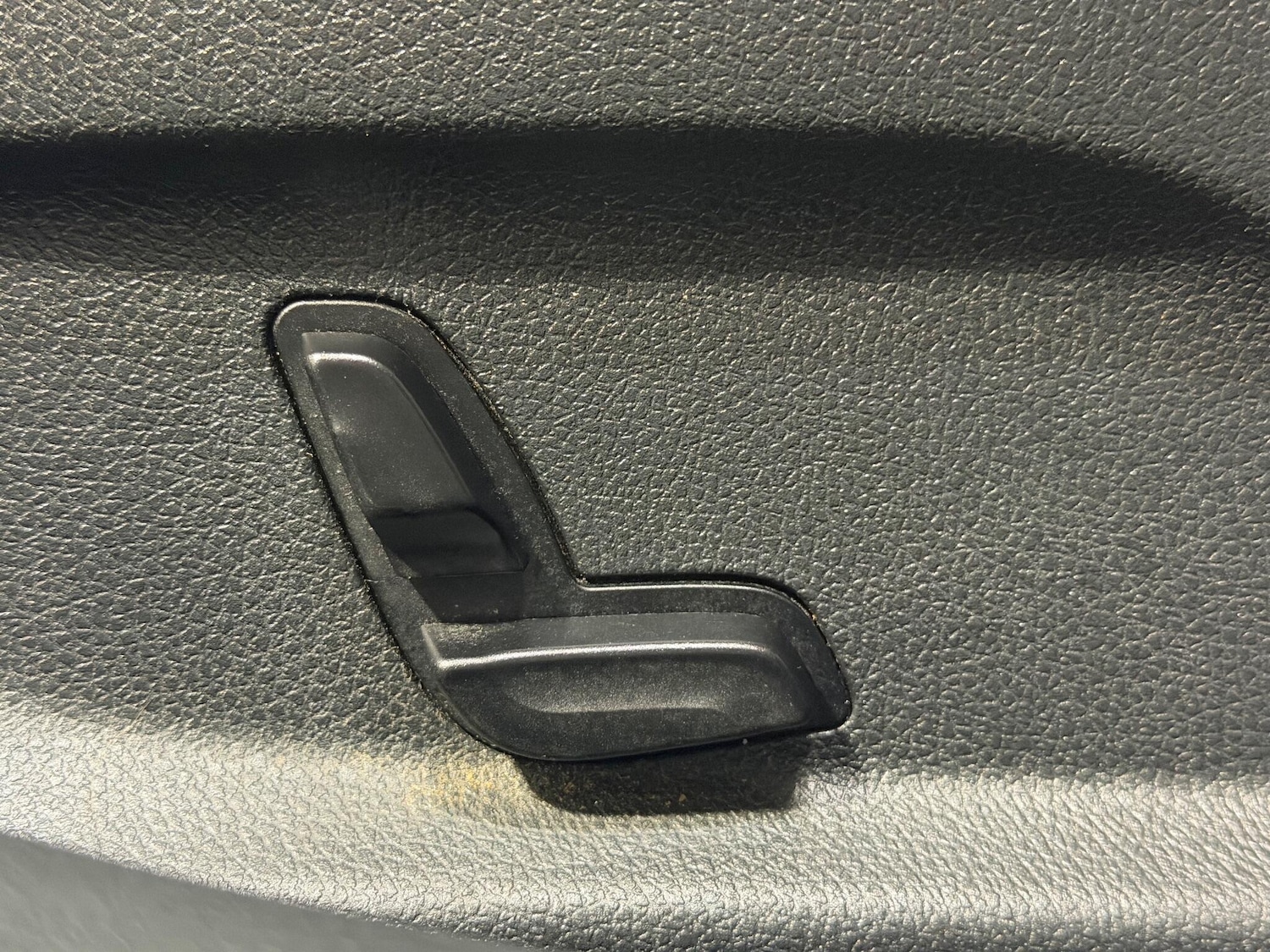 Used Mercedes-Benz C Class 2016 for sale - 76743591: Photo 32