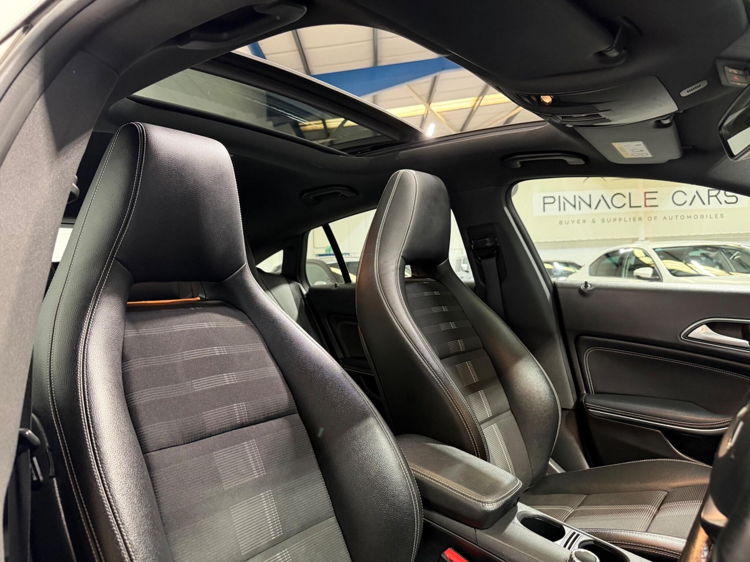 Used Mercedes-Benz CLA 2017 for sale - 77908878: Photo 3