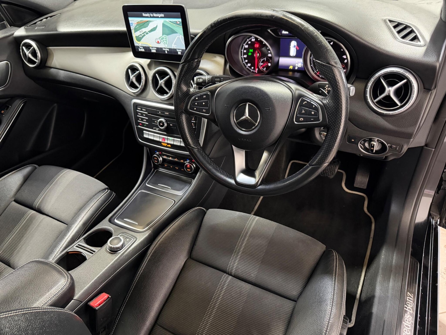 Used Mercedes-Benz CLA 2017 for sale - 77908878: Photo 6