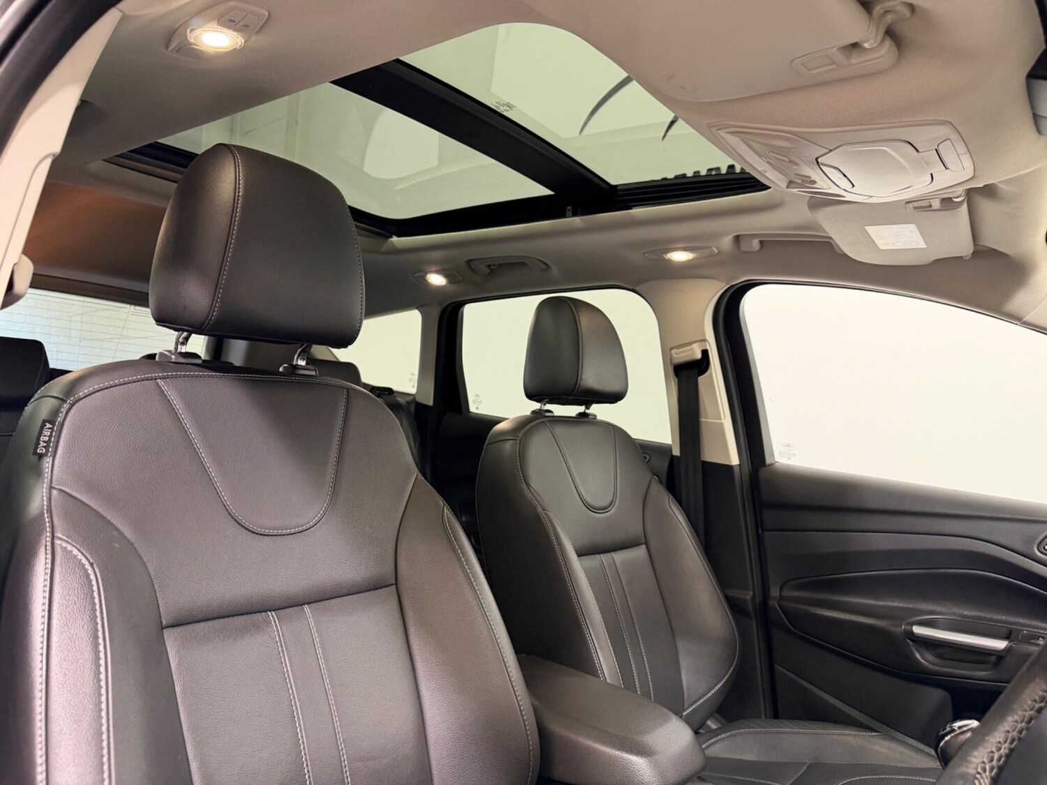 Used Ford Kuga 2015 for sale - 78170715: Photo 16