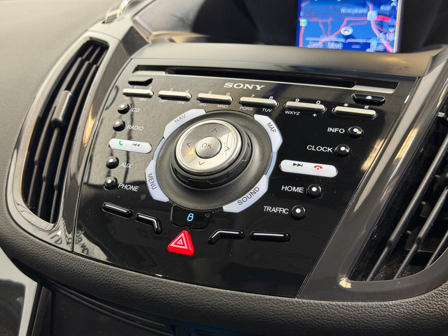 Used Ford Kuga 2015 for sale - 78170715: Photo 26