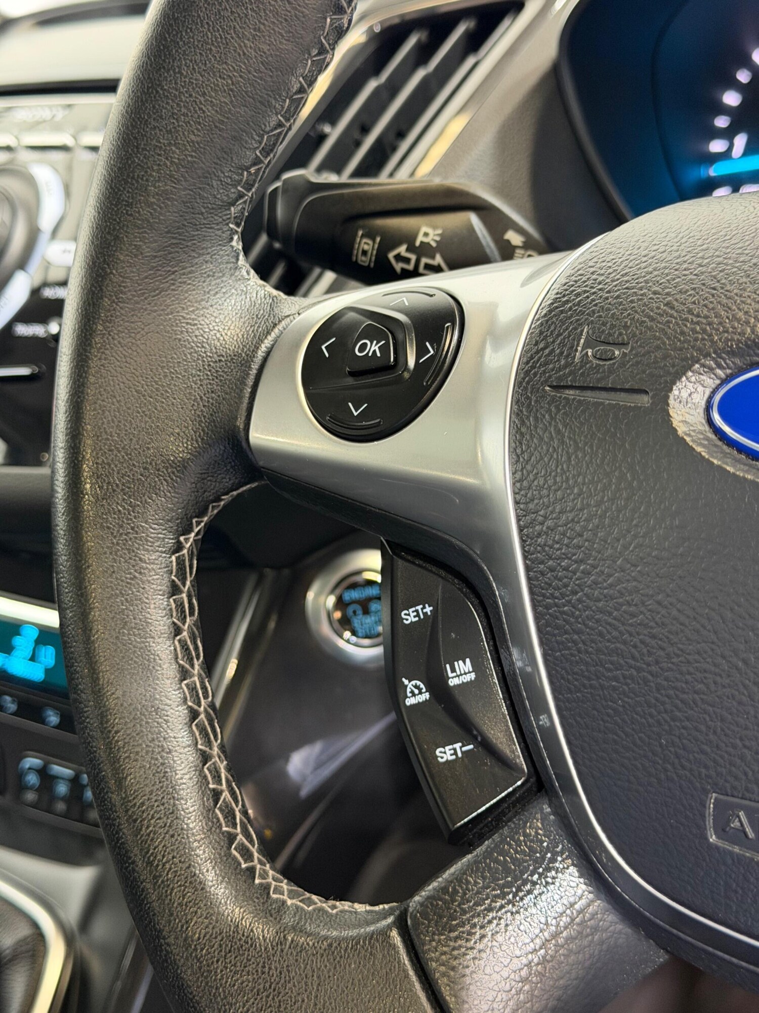 Used Ford Kuga 2015 for sale - 78170715: Photo 28