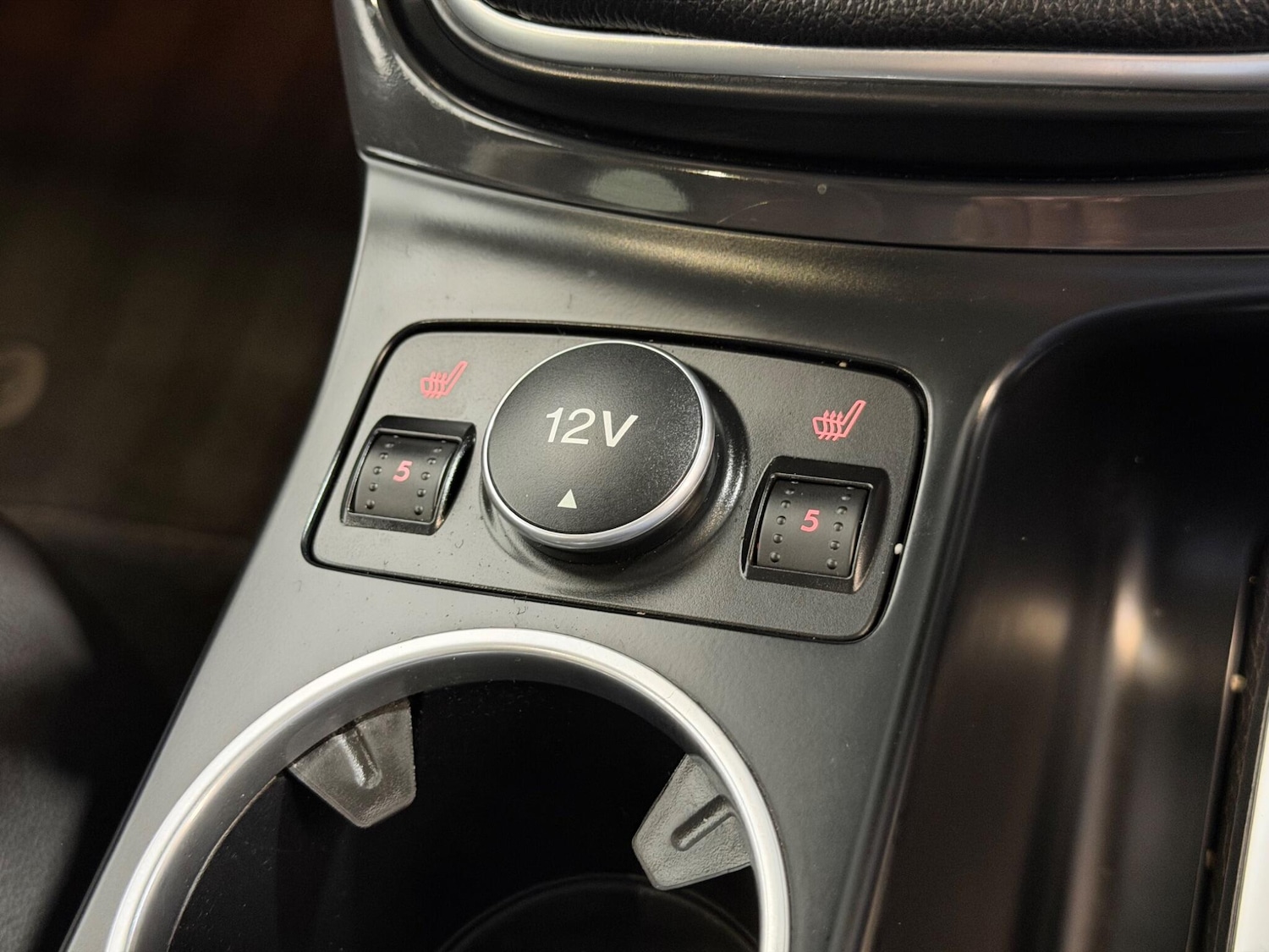 Used Ford Kuga 2015 for sale - 78170715: Photo 31