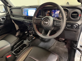 Used Jeep Wrangler 2024 for sale - 78417189: Photo