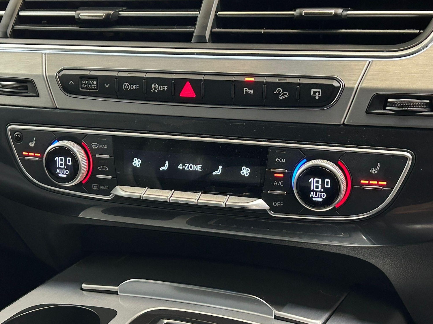 Used Audi Q7 2016 for sale - 77163147: Photo 32