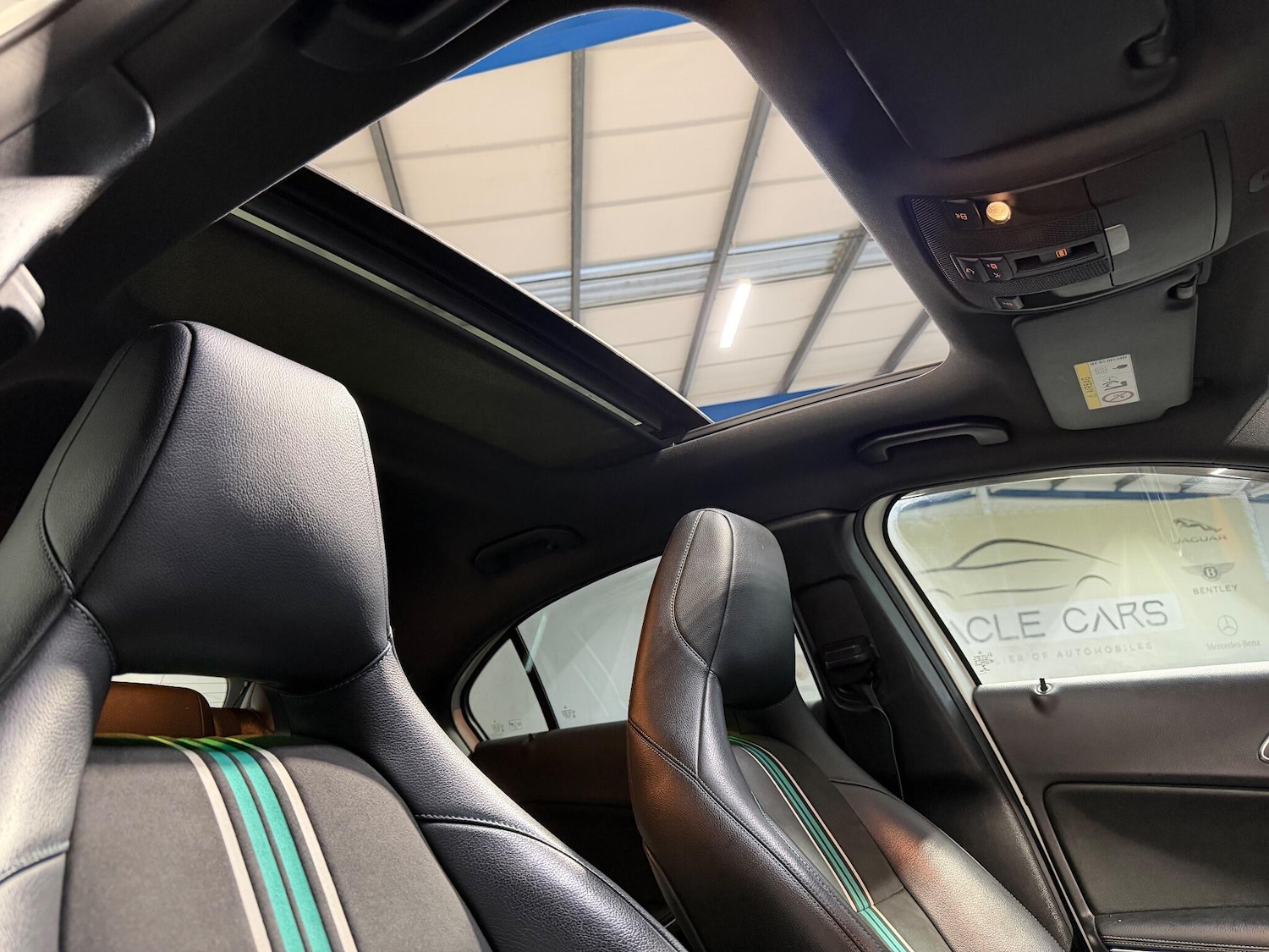 Used Mercedes-Benz A-Class 2016 for sale - 76865521: Photo 4