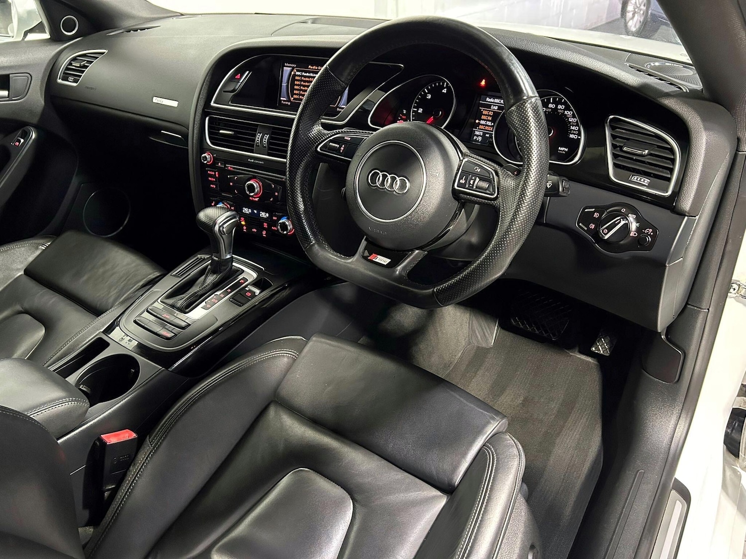 Used Audi A5 2014 for sale - 76823931: Photo 4