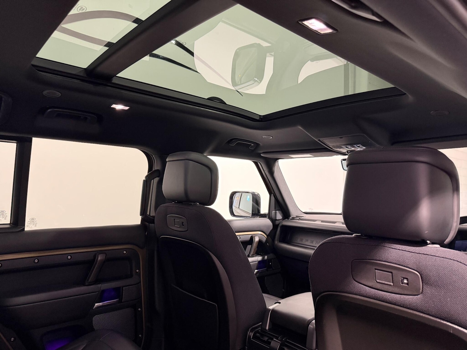 Used Land Rover Defender 110 2020 for sale - 76349850: Photo 20