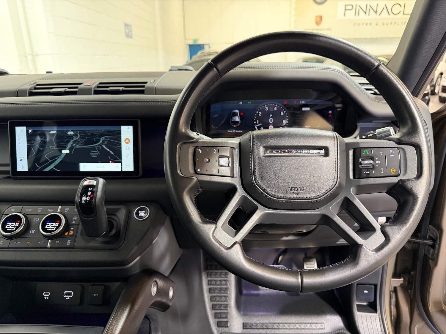 Used Land Rover Defender 110 2020 for sale - 76349850: Photo 33