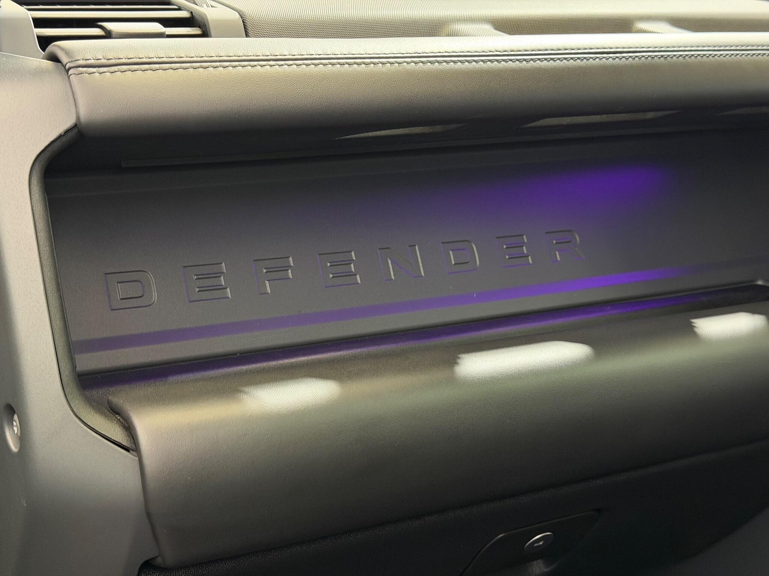 Used Land Rover Defender 110 2020 for sale - 76349850: Photo 39