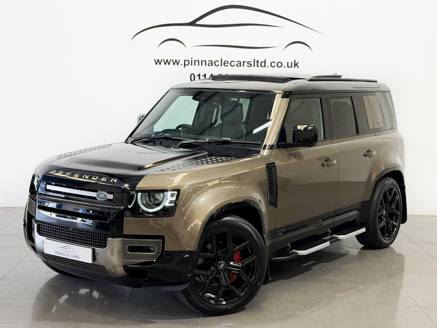 Used Land Rover Defender 110 2020 for sale - 76349850: Photo 6