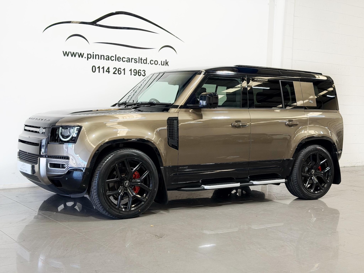 Used Land Rover Defender 110 2020 for sale - 76349850: Photo 7