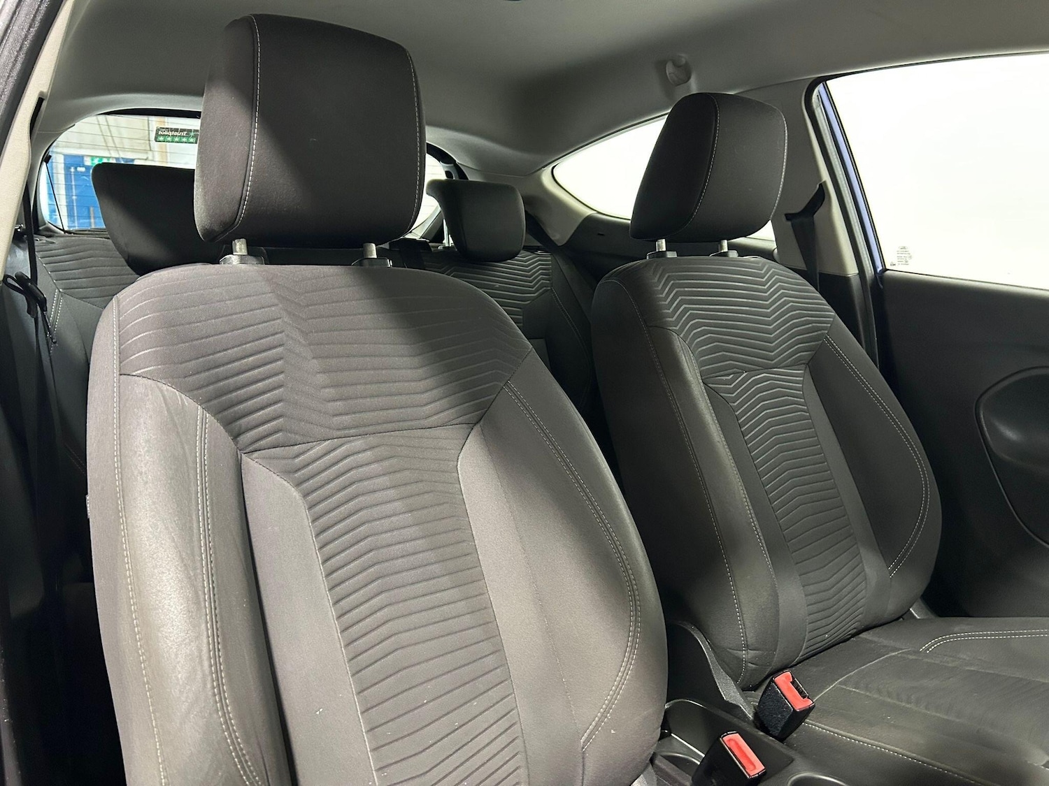 Used Ford Fiesta 2014 for sale - 77120676: Photo 9