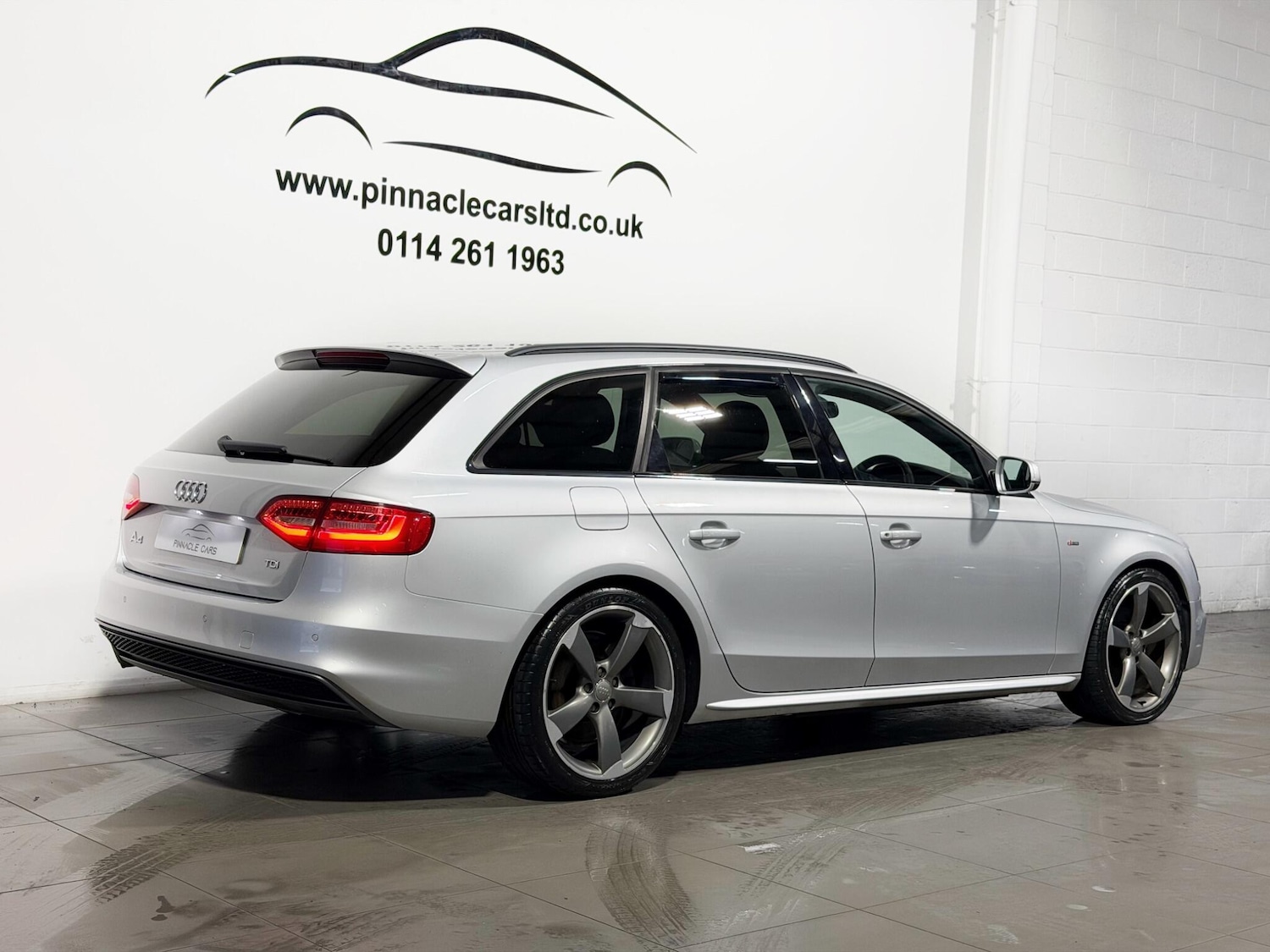 Used Audi A4 2014 for sale - 77314934: Photo 11