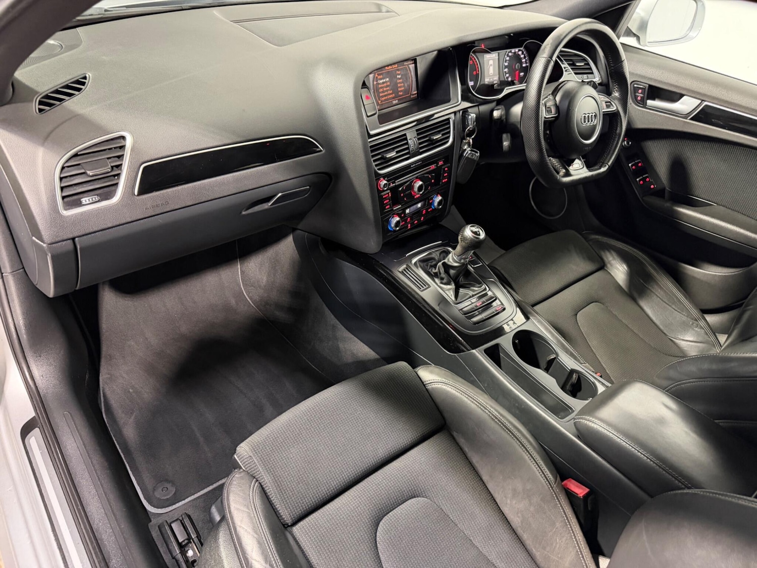 Used Audi A4 2014 for sale - 77314934: Photo 17