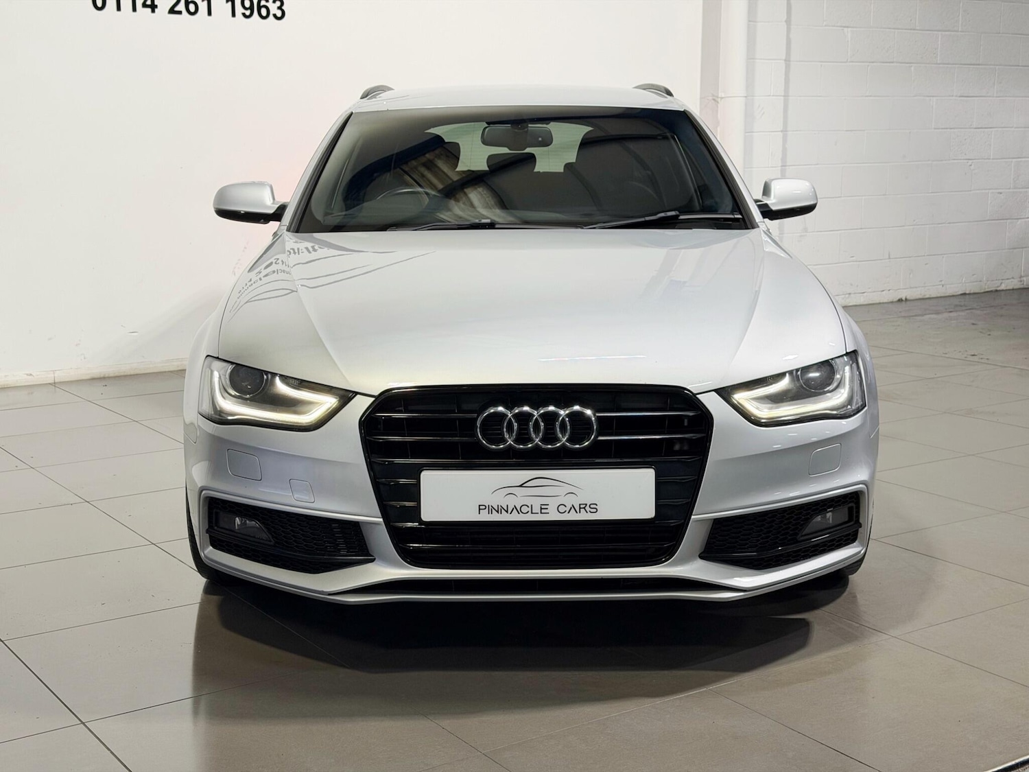Used Audi A4 2014 for sale - 77314934: Photo 2
