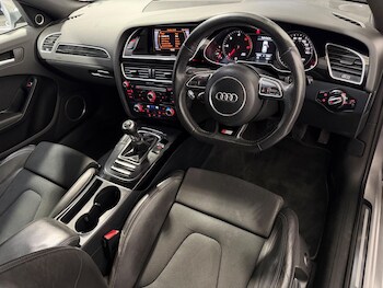 Used Audi A4 2014 for sale - 77314934: Photo