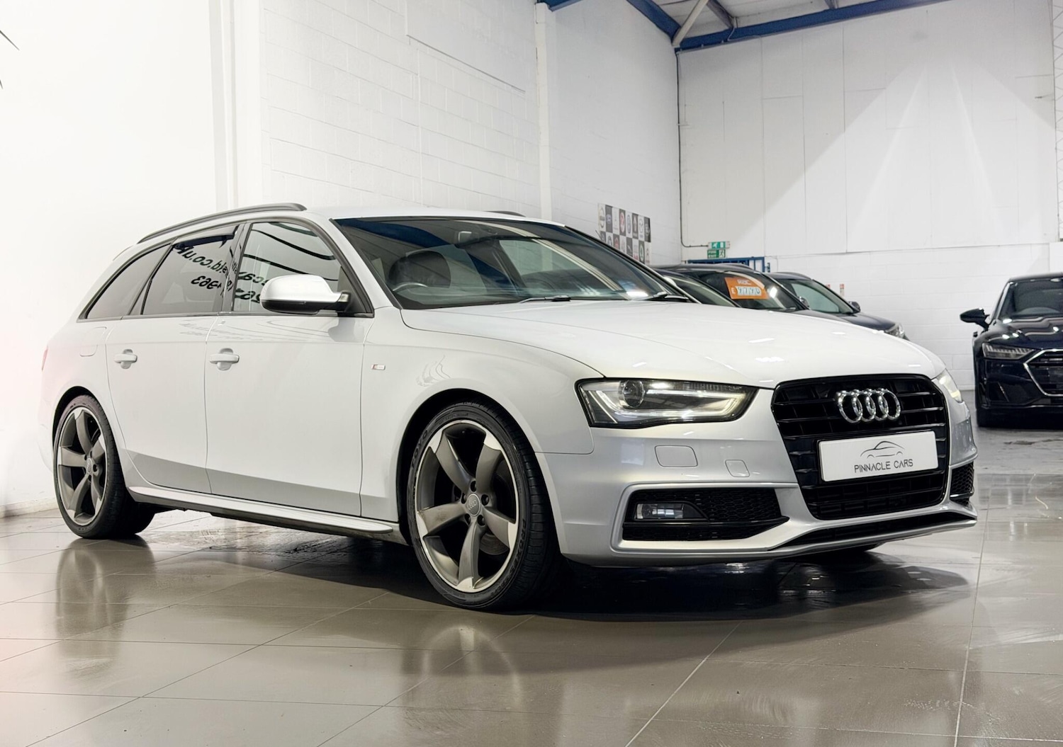 Used Audi A4 2014 for sale - 77314934: Photo 9