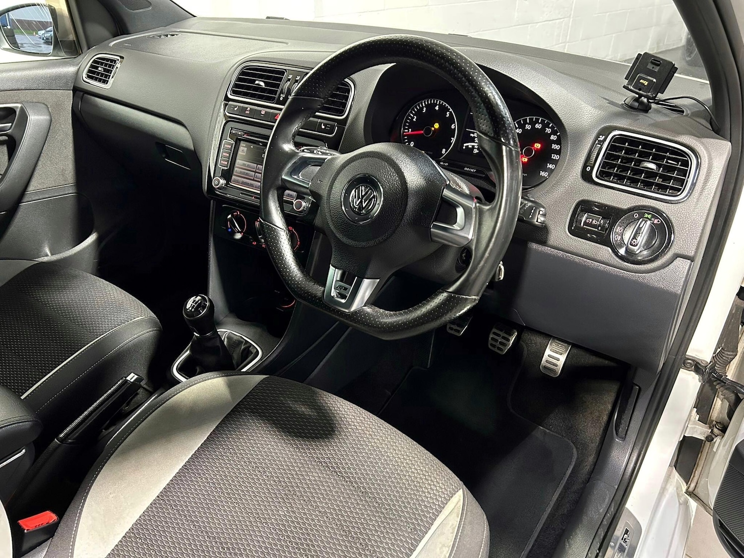 Used Volkswagen Polo 2013 for sale - 77468998: Photo 4