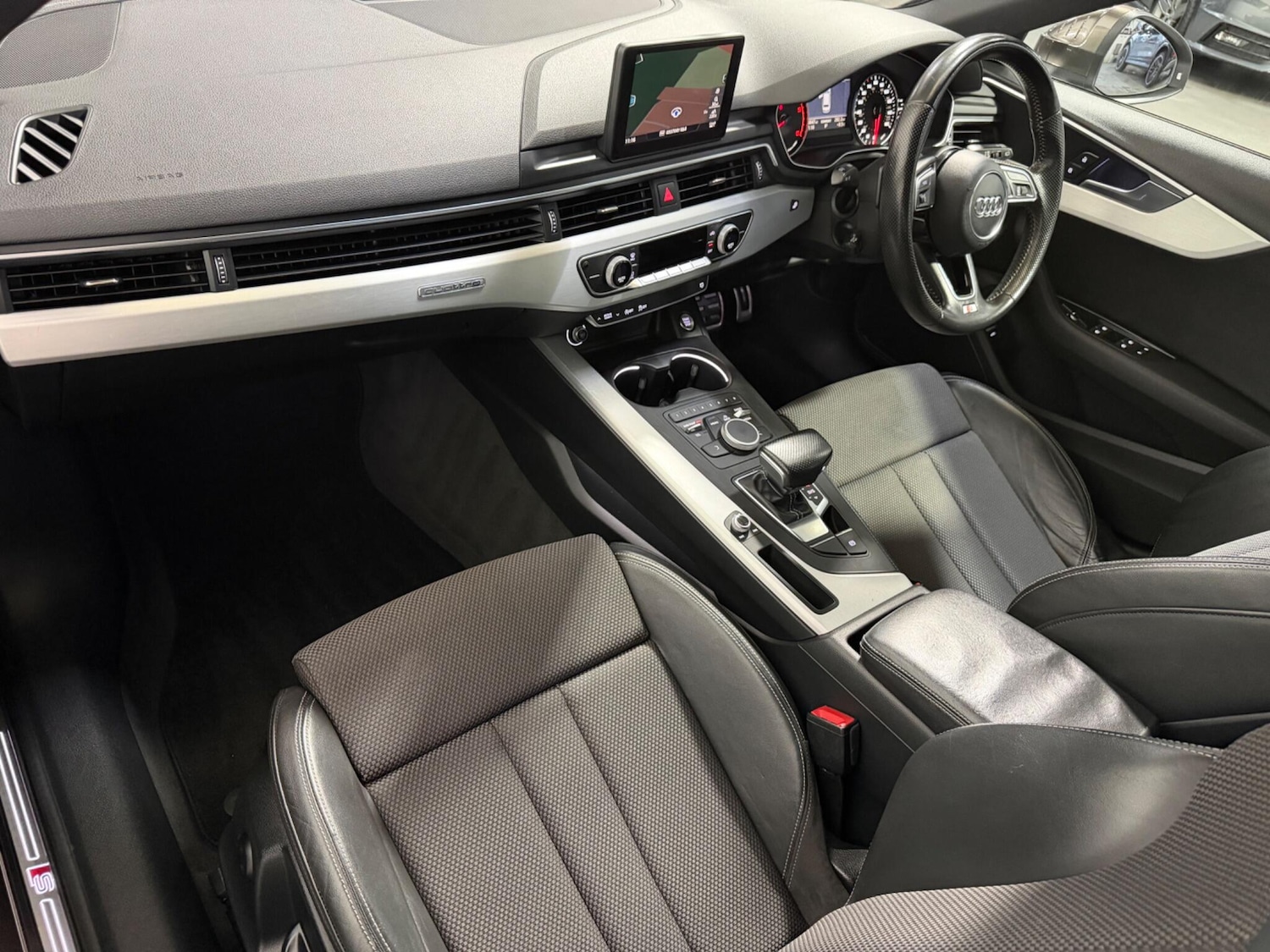 Used Audi A4 Avant for sale - 77524204: Photo 17