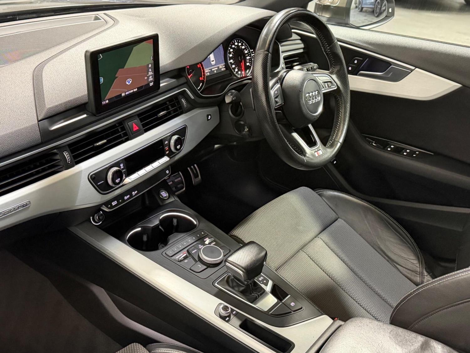 Used Audi A4 Avant for sale - 77524204: Photo 18