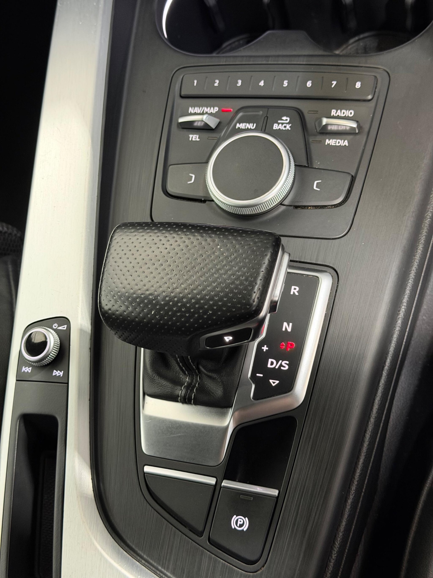 Used Audi A4 Avant for sale - 77524204: Photo 24