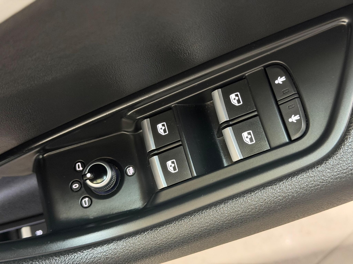 Used Audi A4 Avant for sale - 77524204: Photo 31