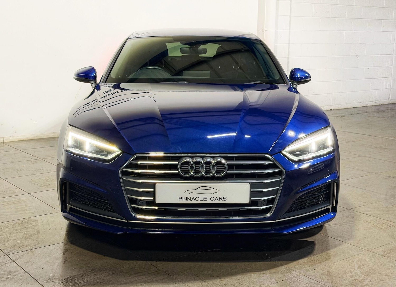 Used Audi A5 for sale - 76538859: Photo 2