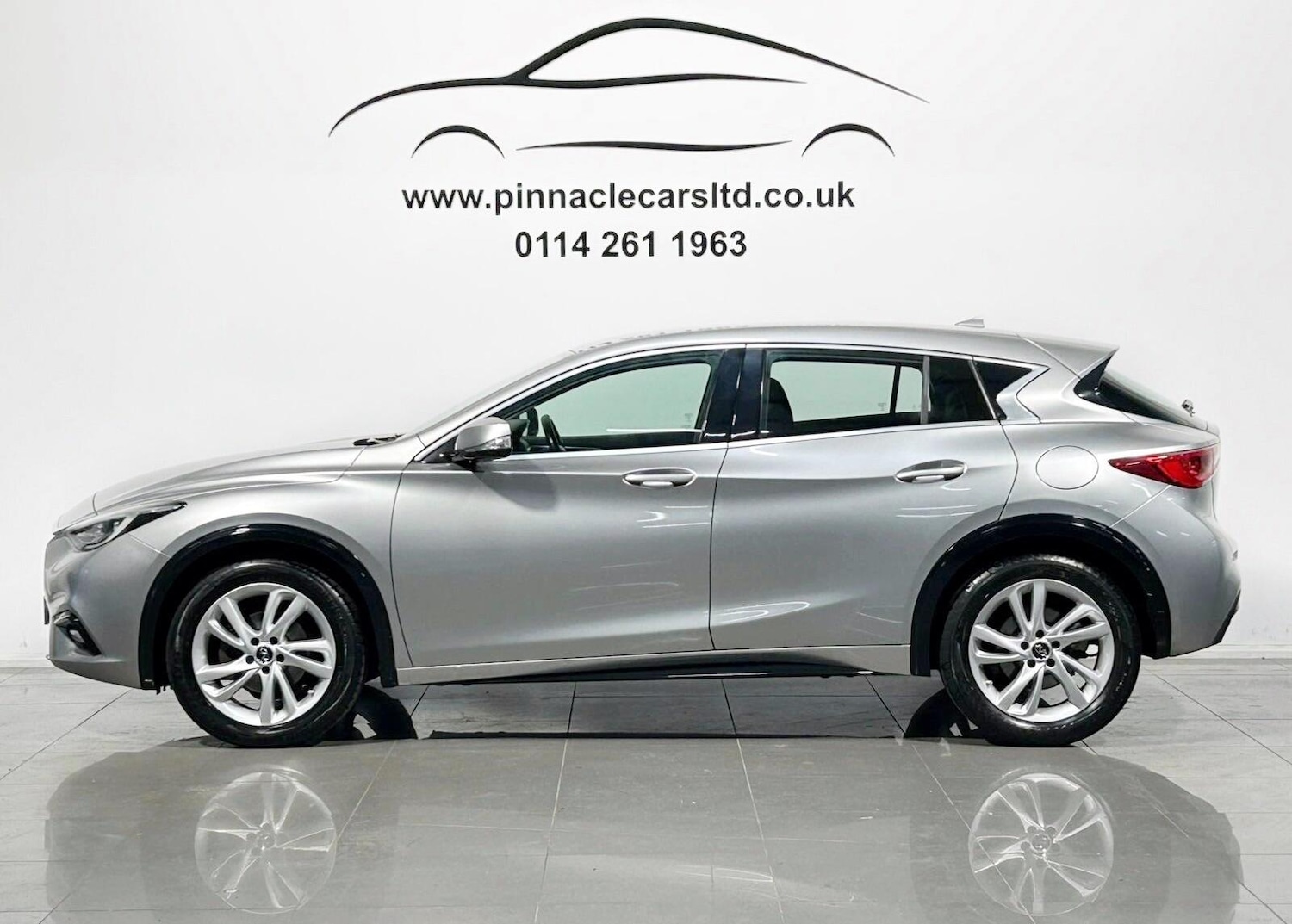 Used Infiniti Q30 2016 for sale - 76399292: Photo 4