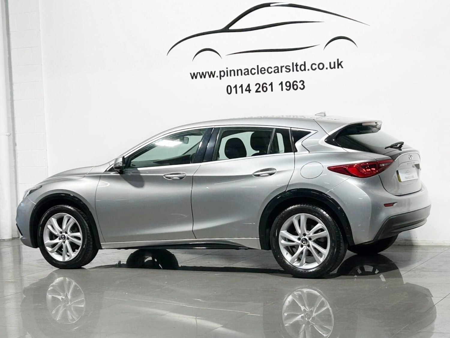 Used Infiniti Q30 2016 for sale - 76399292: Photo 5