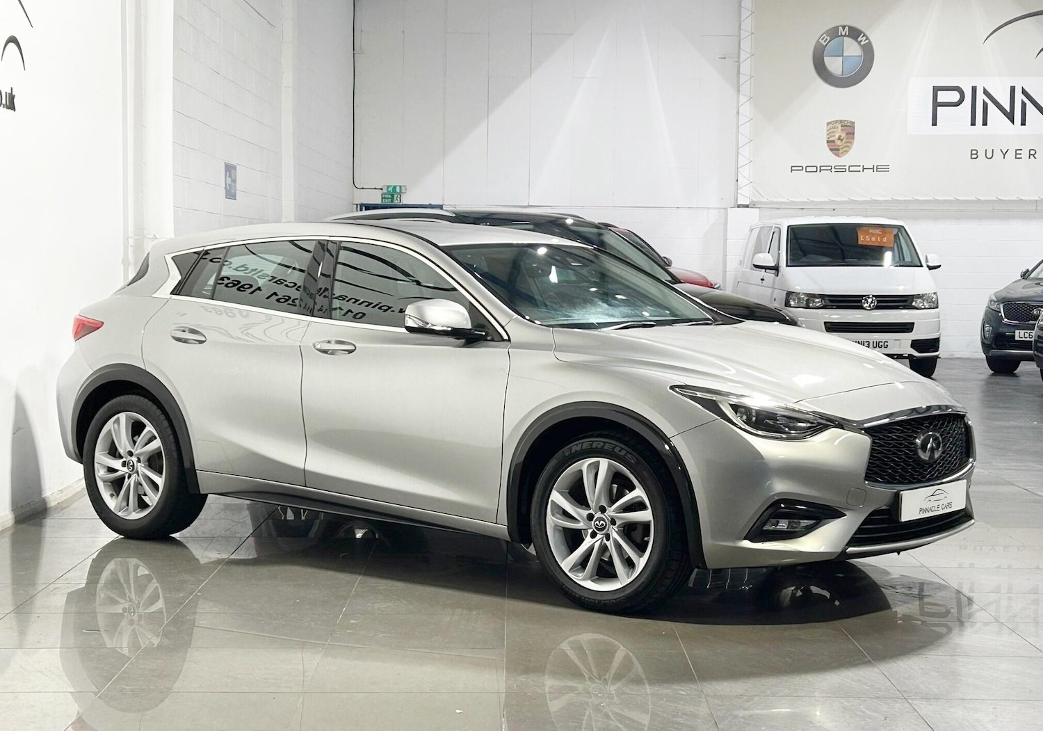 Used Infiniti Q30 2016 for sale - 76399292: Photo 8