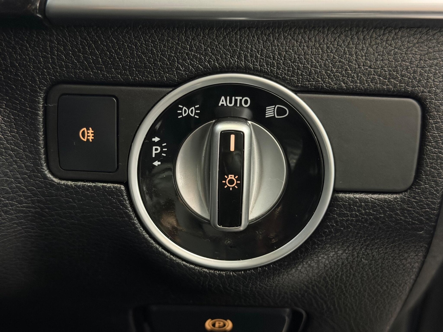 Used Mercedes-Benz GLE 2016 for sale - 76499030: Photo 32