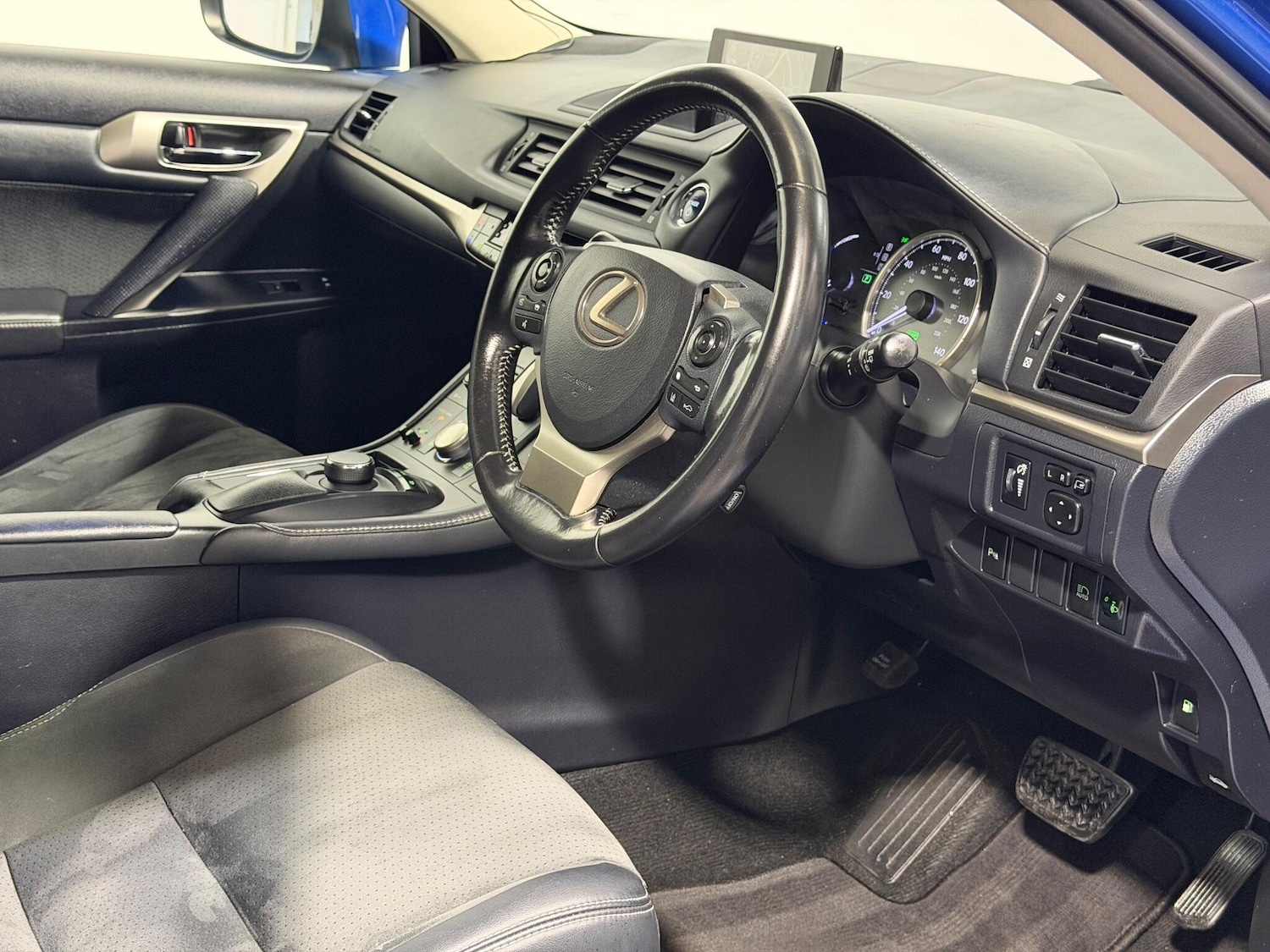 Used Lexus CT 2020 for sale - 76965001: Photo 15