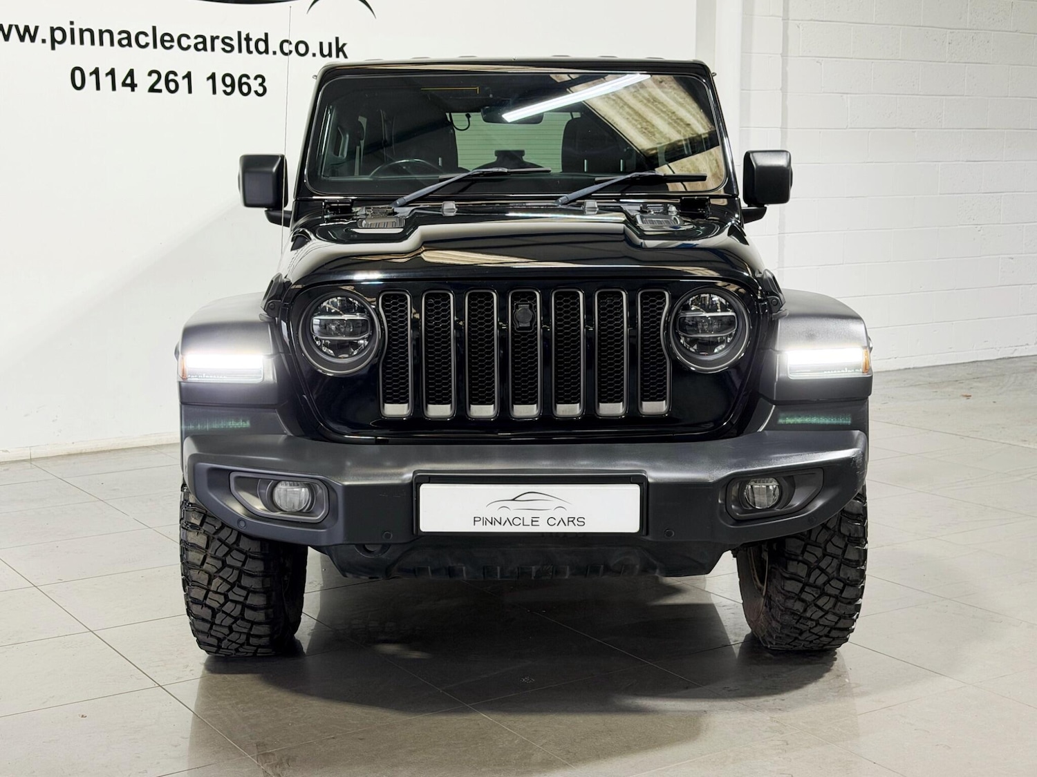 Used Jeep Wrangler 2020 for sale - 78006827: Photo 2
