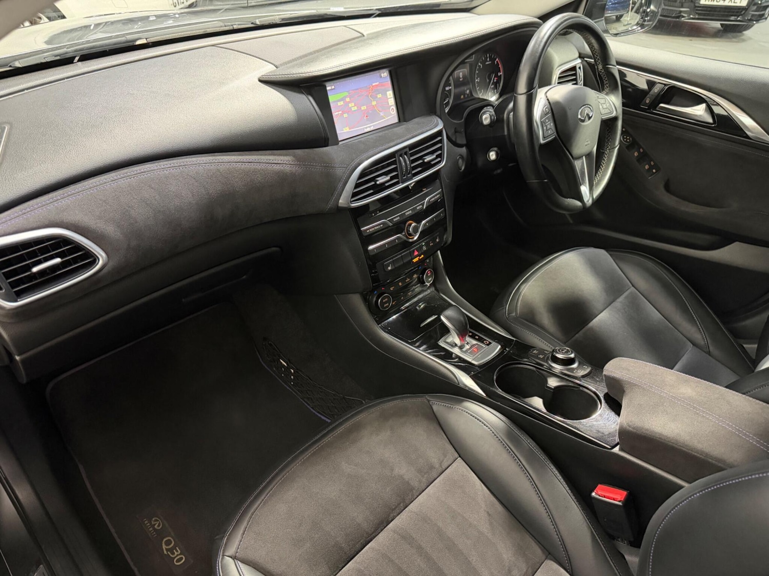 Used Infiniti Q30 2016 for sale - 77386500: Photo 17