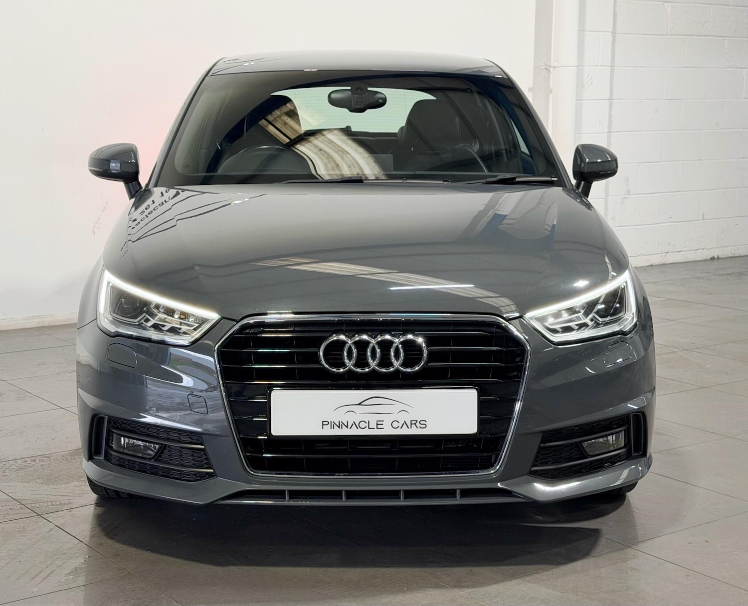 Used Audi A1 2018 for sale - 76832599: Photo 2