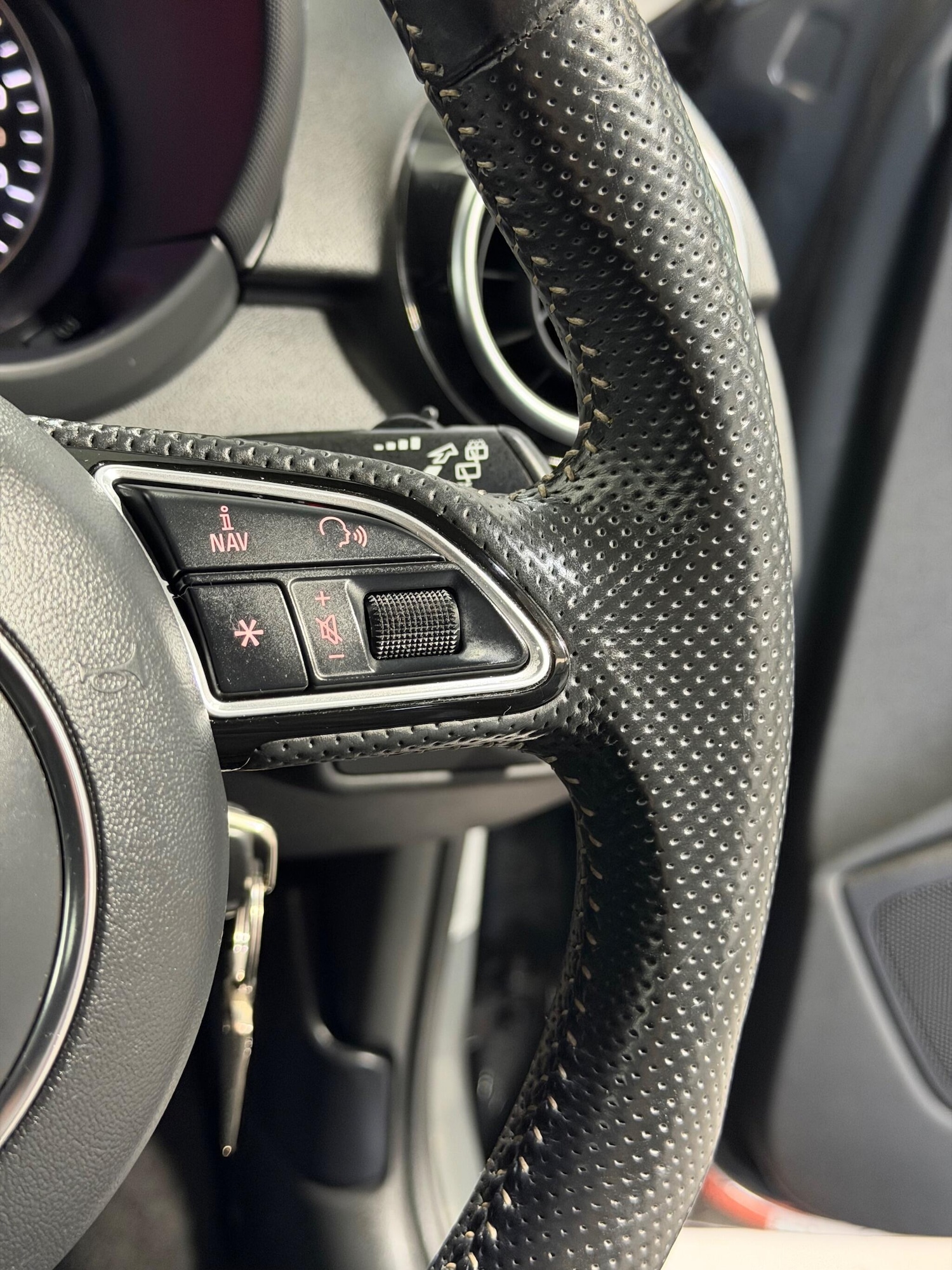 Used Audi A1 2018 for sale - 76832599: Photo 29