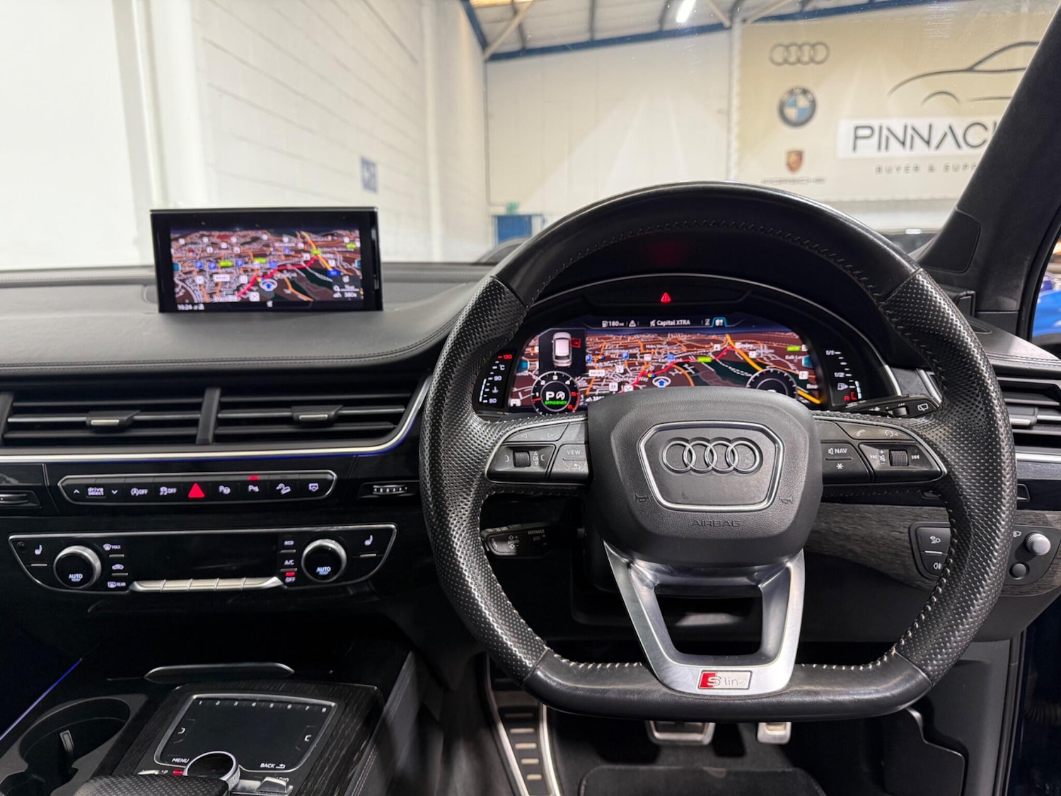 Used Audi Q7 2018 for sale - 76060990: Photo 16