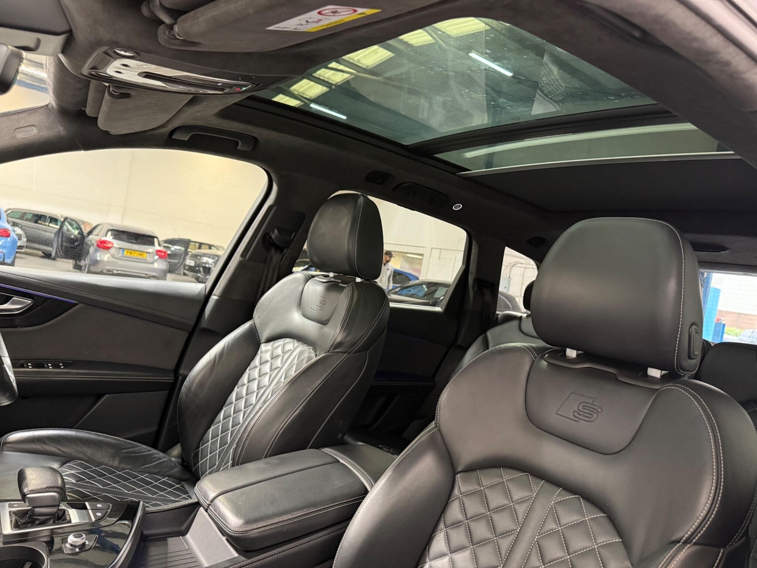 Used Audi Q7 2018 for sale - 76060990: Photo 20