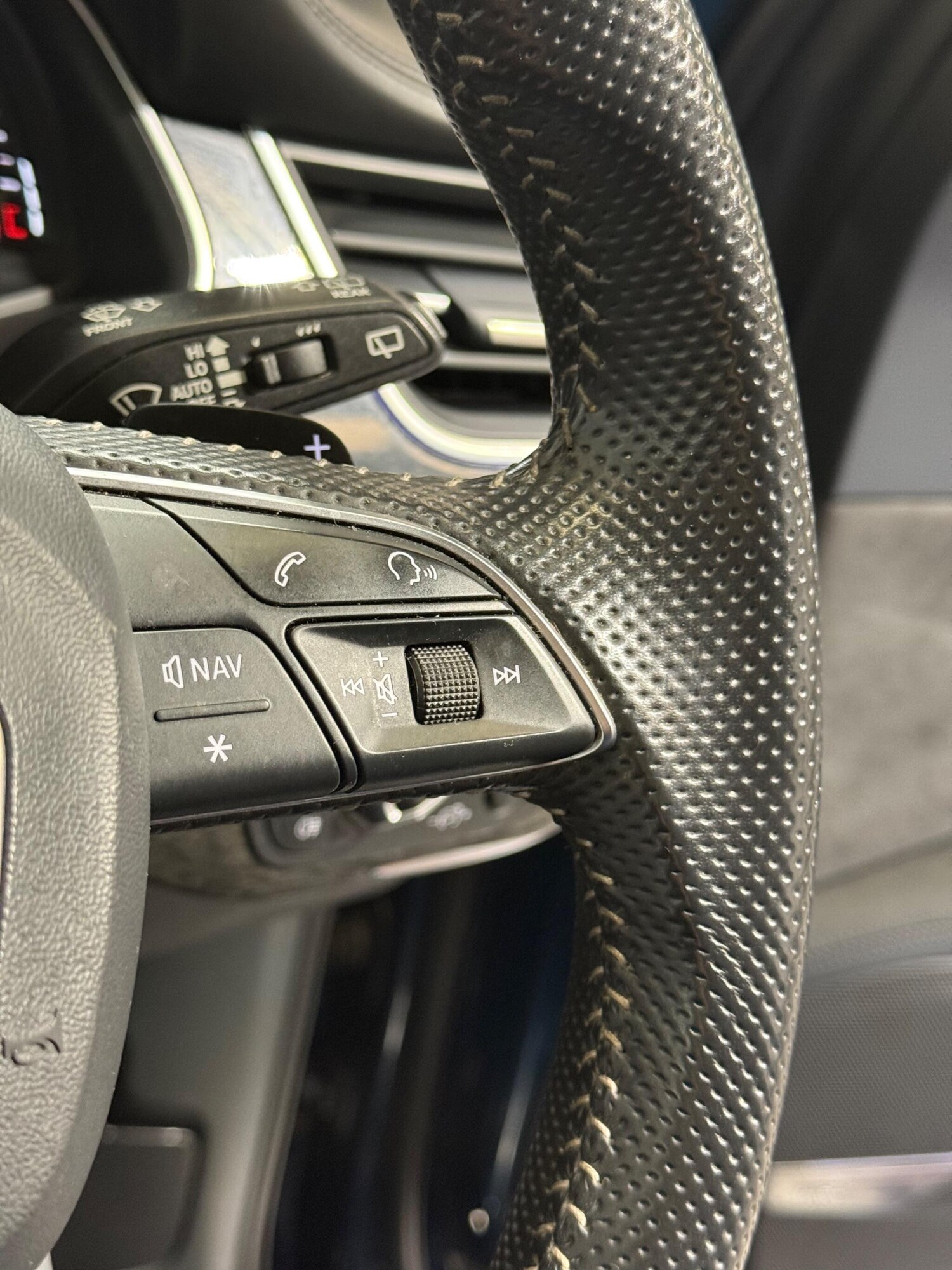 Used Audi Q7 2018 for sale - 76060990: Photo 40