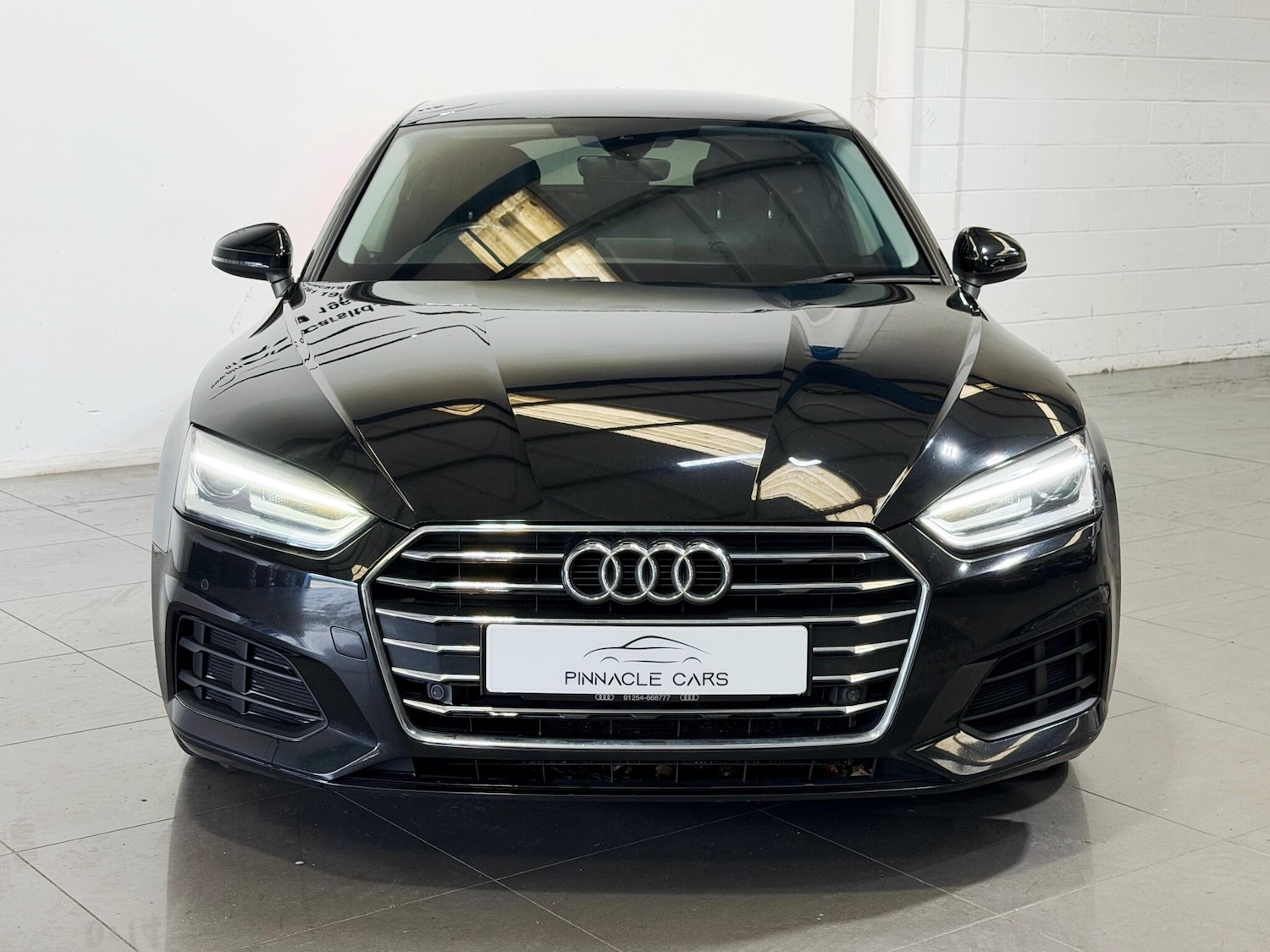Used Audi A5 2018 for sale - 76370778: Photo 2