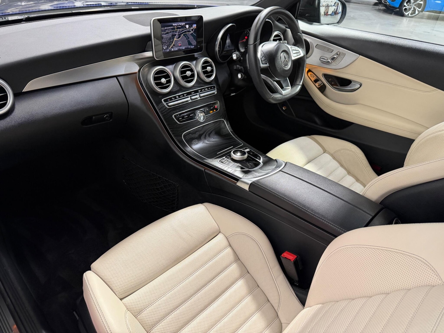 Used Mercedes-Benz C Class 2017 for sale - 77230674: Photo 19