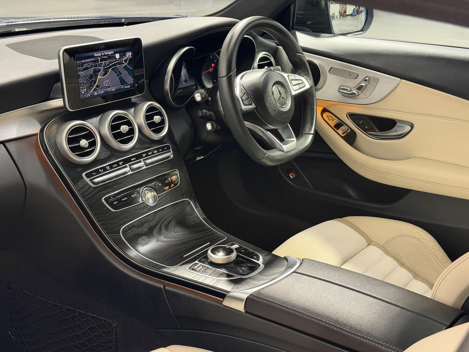 Used Mercedes-Benz C Class 2017 for sale - 77230674: Photo 20