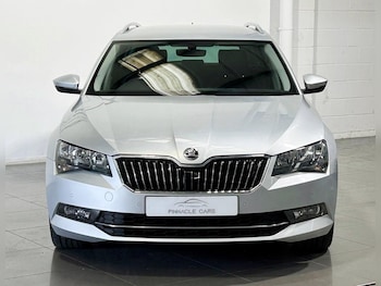 Used Skoda Superb 2016 for sale - 75926782: Photo