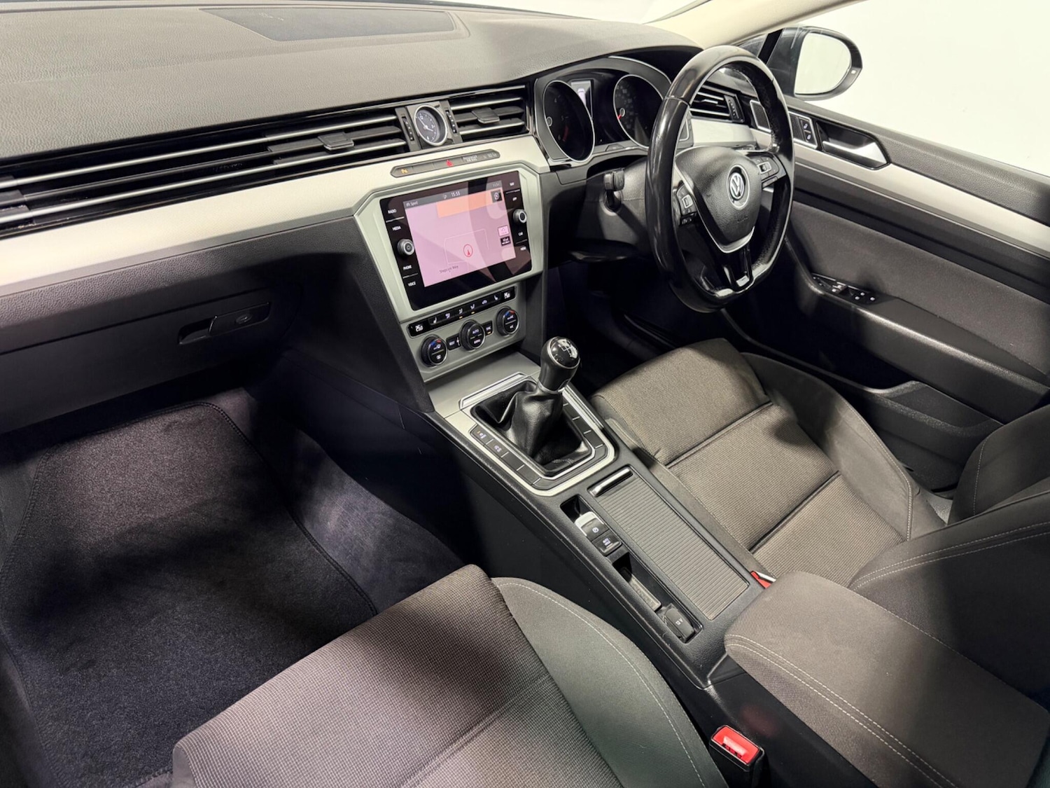 Used Volkswagen Passat for sale - 77671439: Photo 16