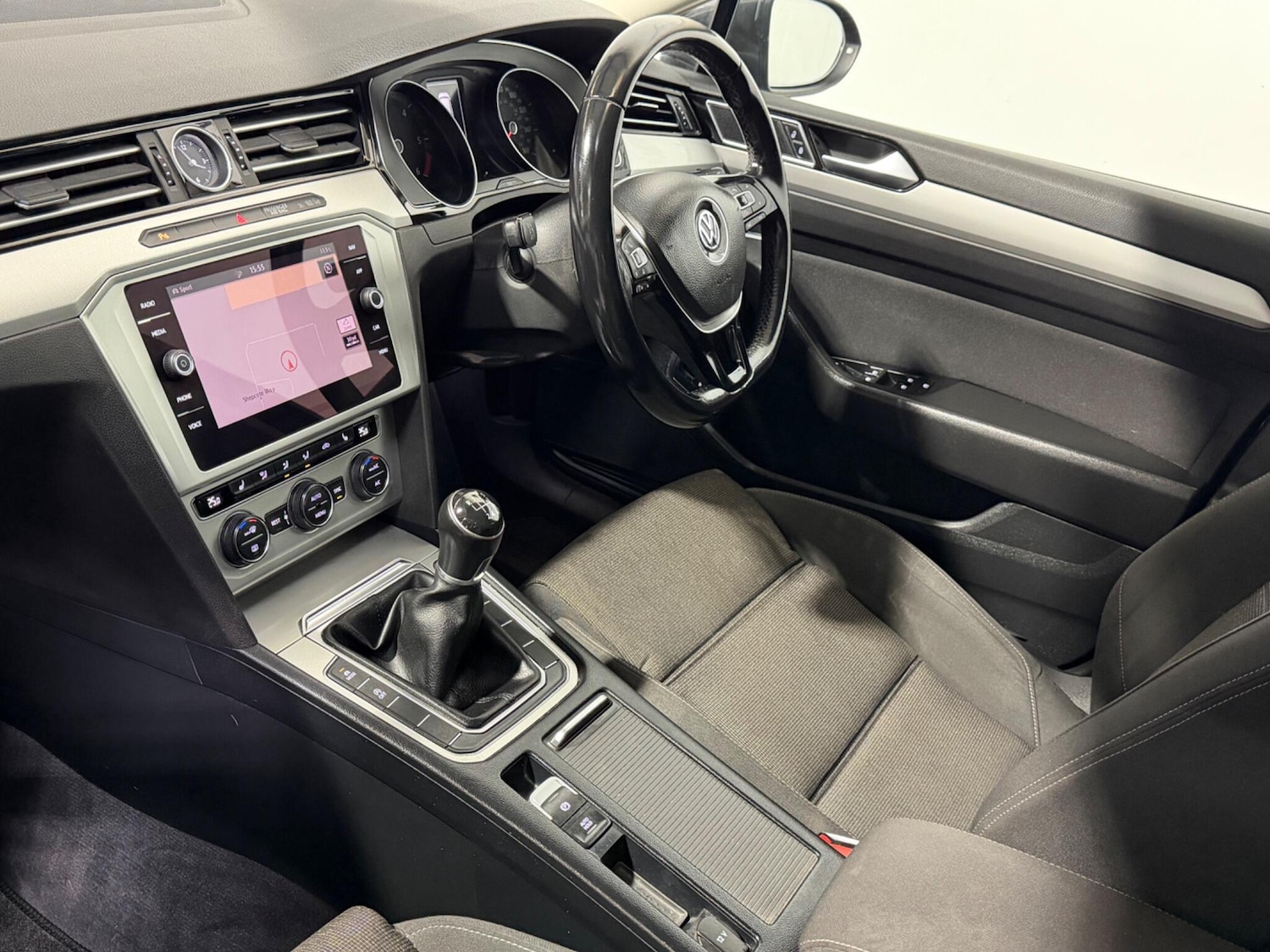 Used Volkswagen Passat for sale - 77671439: Photo 17