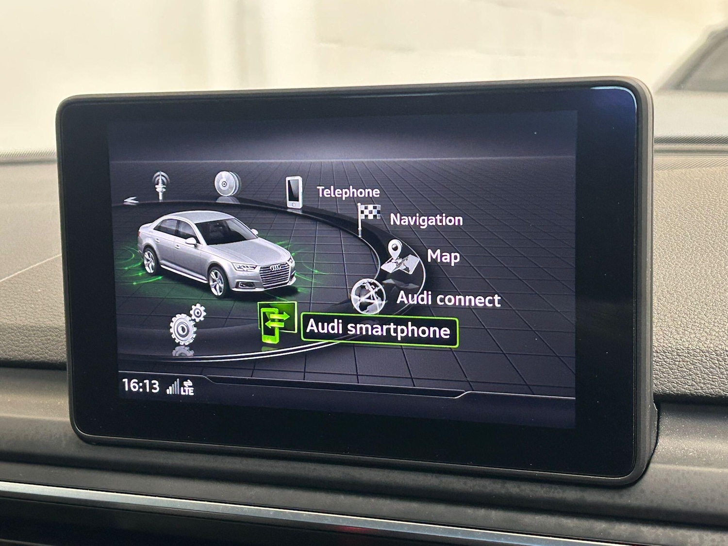 Used Audi A4 2019 for sale - 78071944: Photo 27