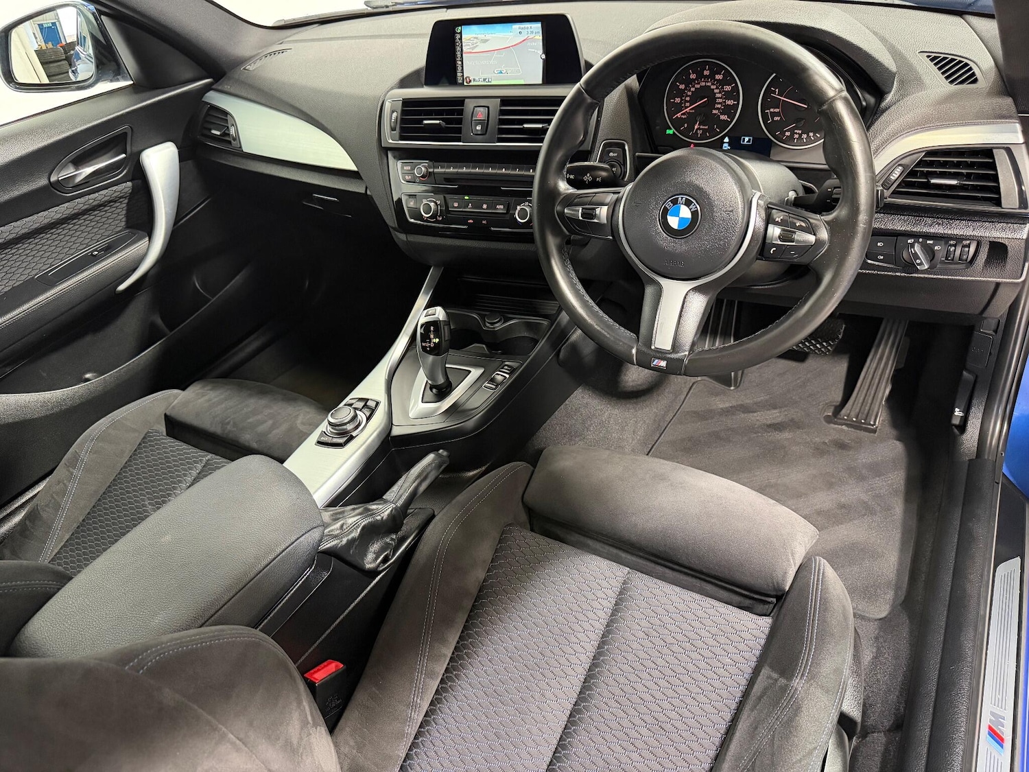 Used BMW 2 Series 2015 for sale - 76360575: Photo 5